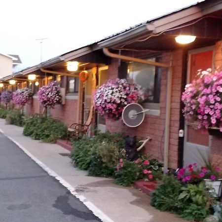 Swiss Mountain Motel Thayne Extérieur photo